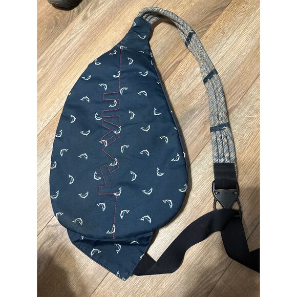 Kavu Rope Crossbody Bag shoulder Sling. Fish Themed. blue with red zippers. - Picture 3 of 10